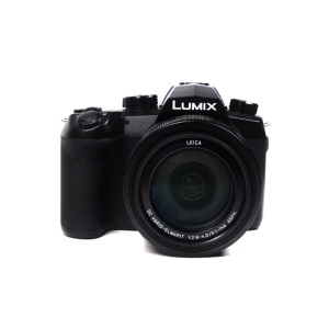 Used Panasonic DC-FZ1000 II